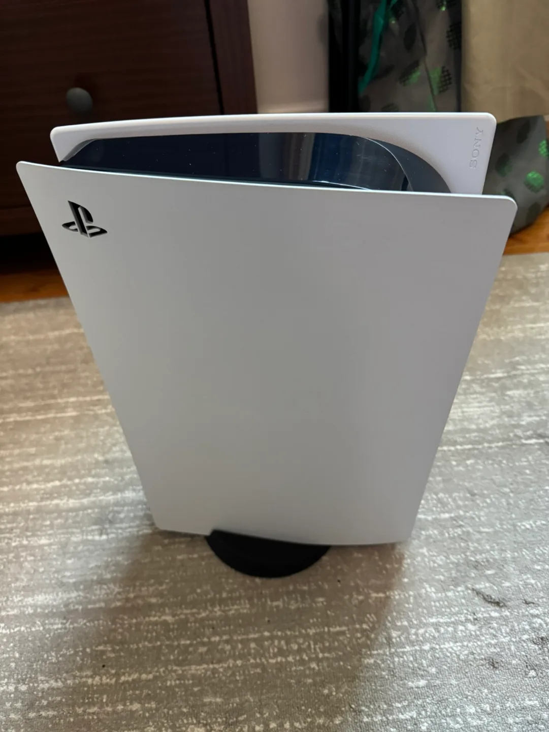 PS5 including UPS overnight shipping image indicator(4)
