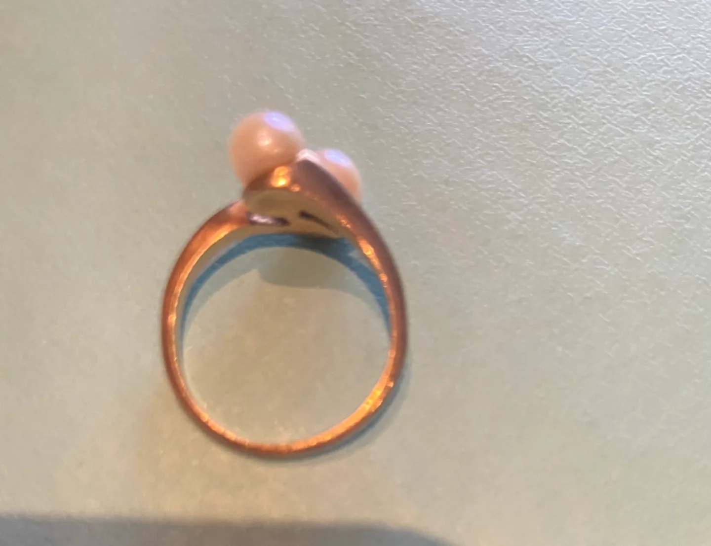 Gold Double Pearl Ring image indicator(2)