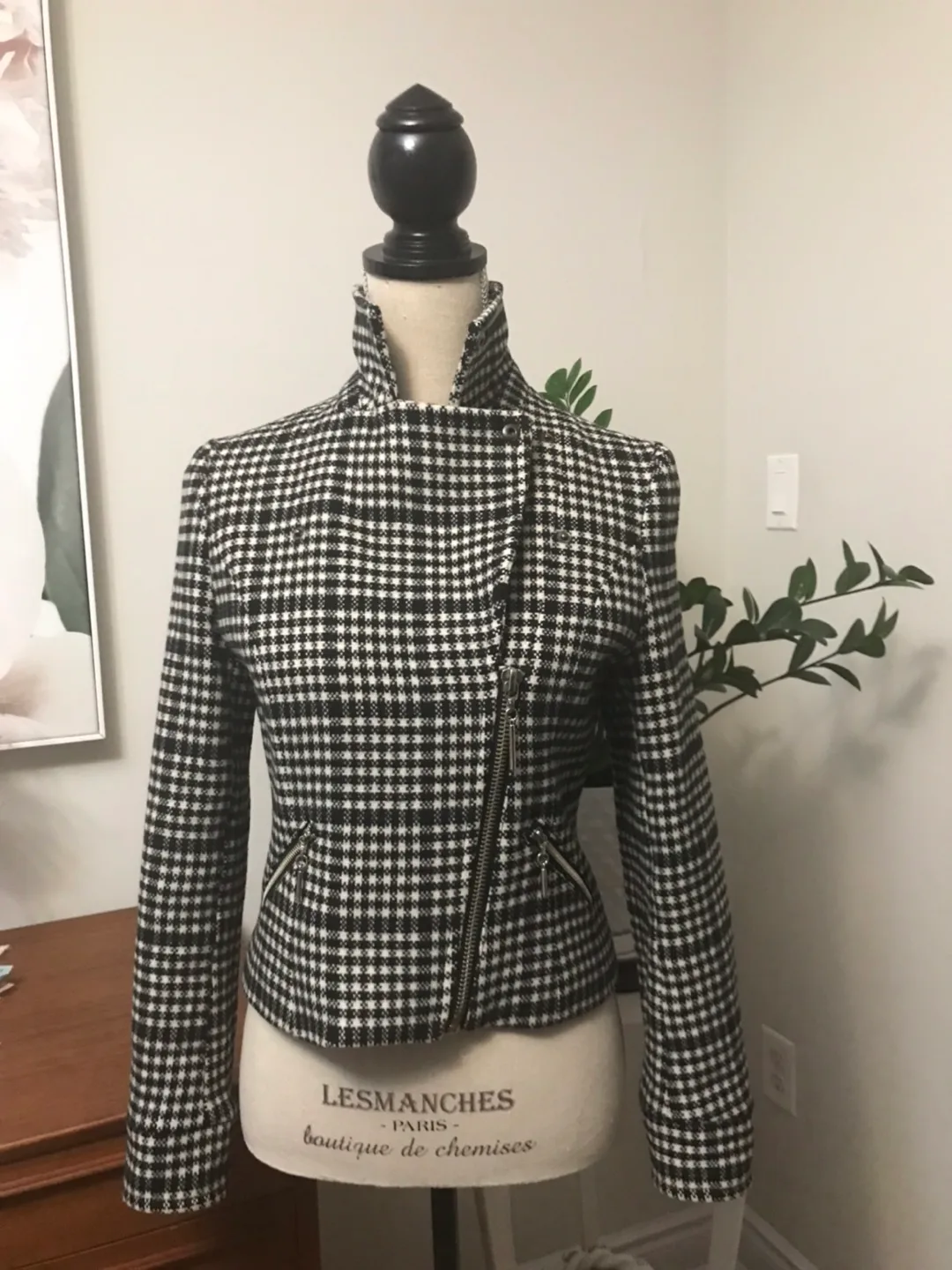 Black and White Houndstooth Moto Jacket image indicator(3)