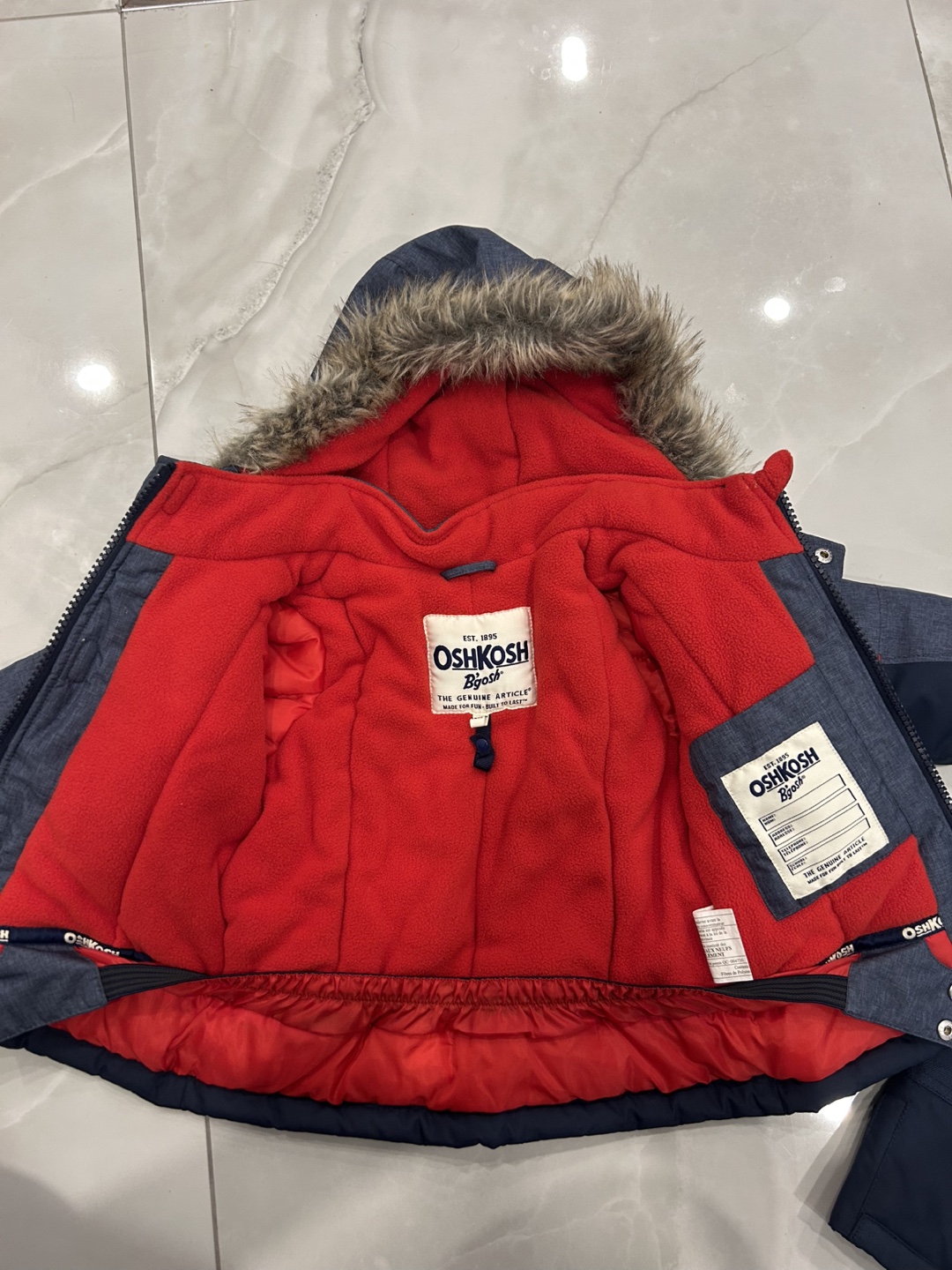 OshKosh B'gosh Winter Snowsuit 18 months - photo 4