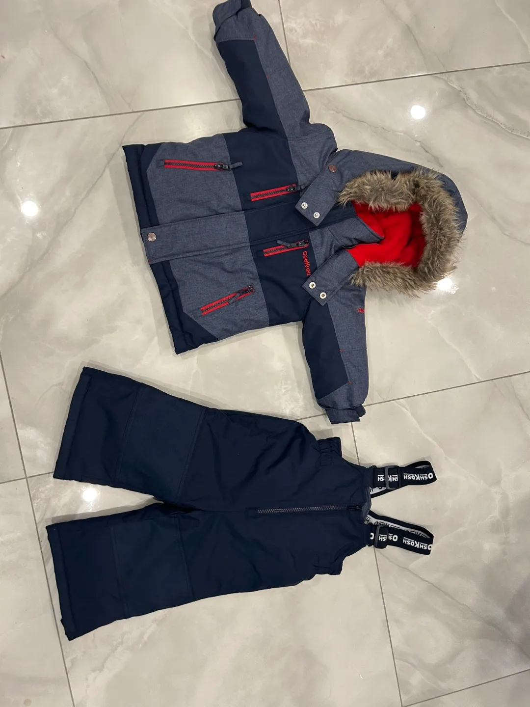 OshKosh B'gosh Winter Snowsuit 18 months thumbnail