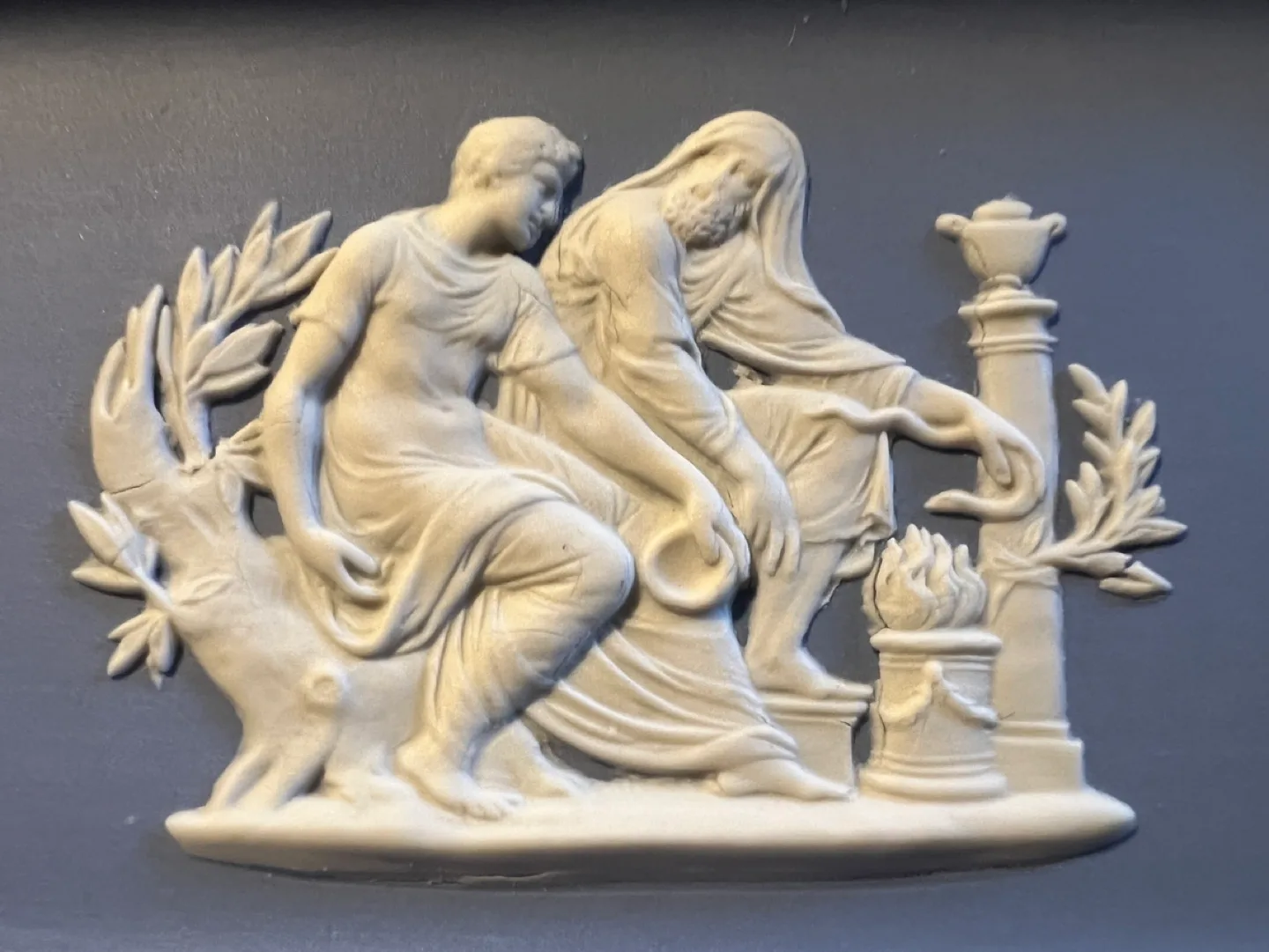 Wedgwood Blue Jasperware Dish image indicator(2)