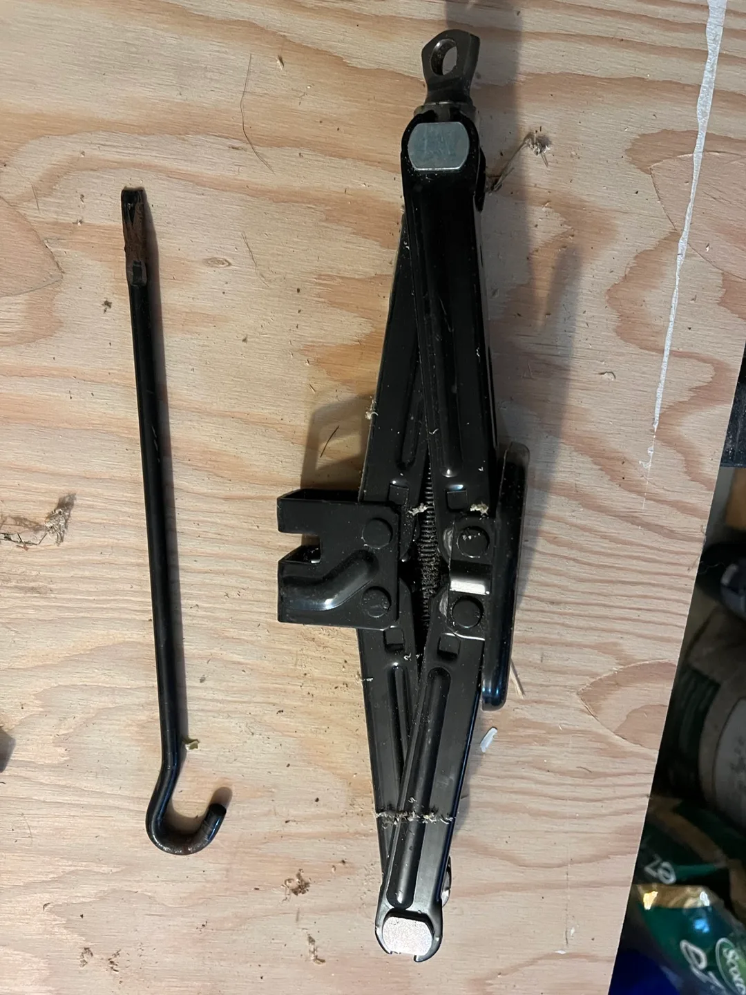 Car Jack thumbnail