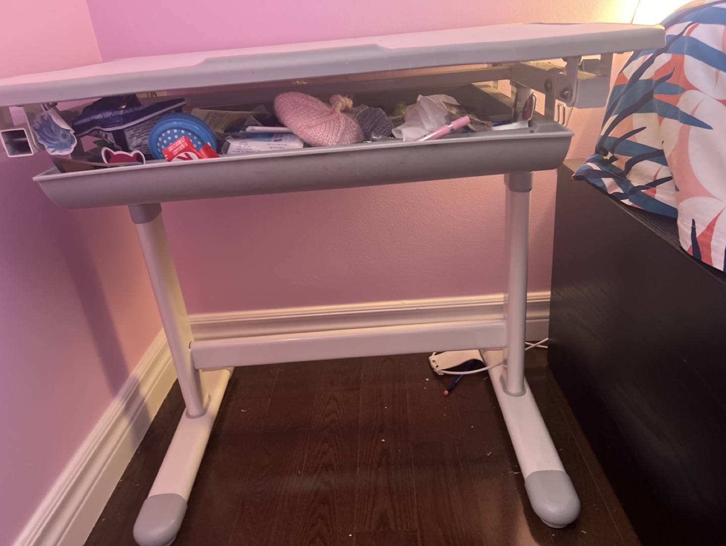 Vivo adjustable kids Desk and Chair - photo 4