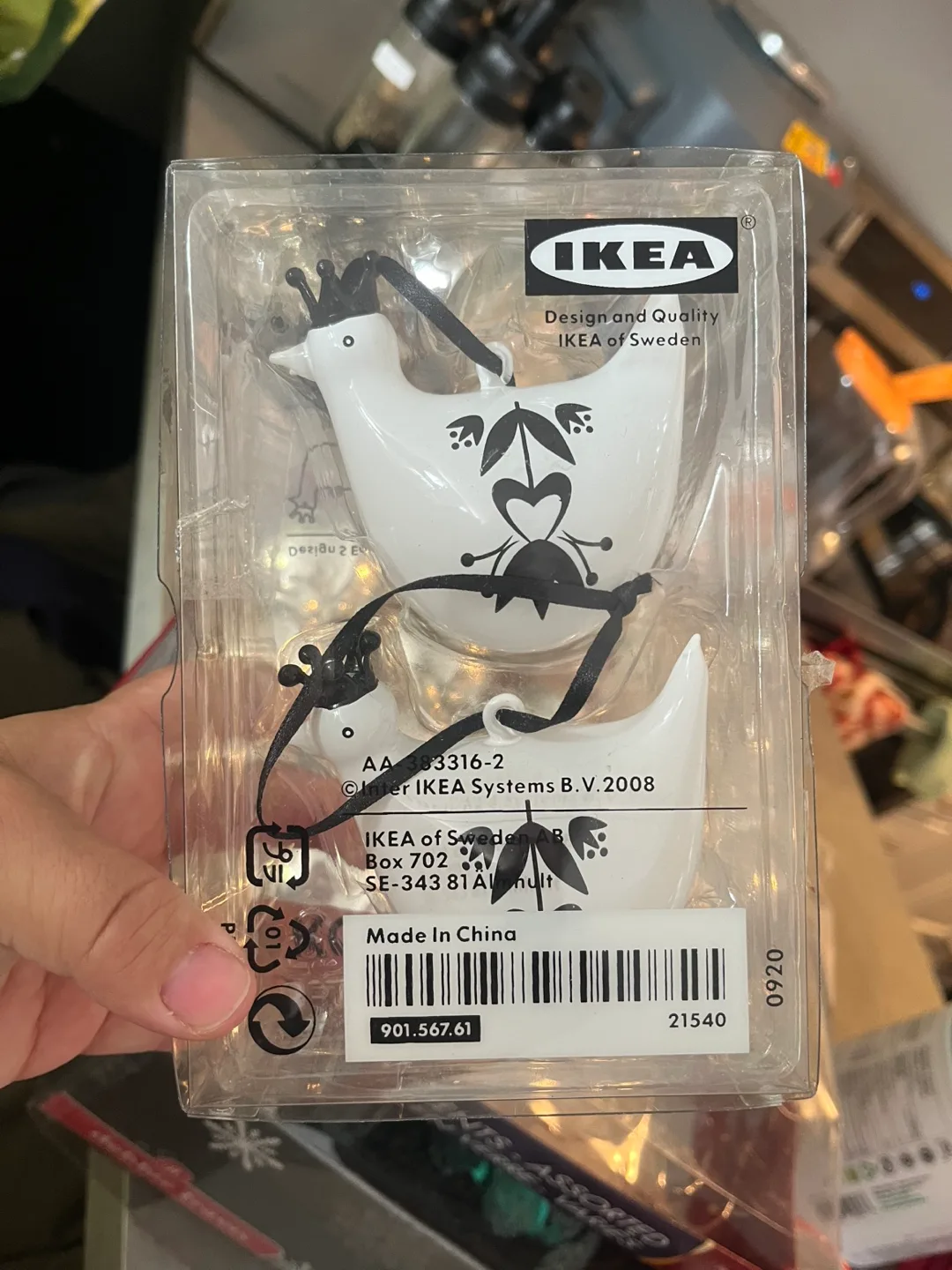 Christmas Ornaments Lights On Garland image indicator(3)