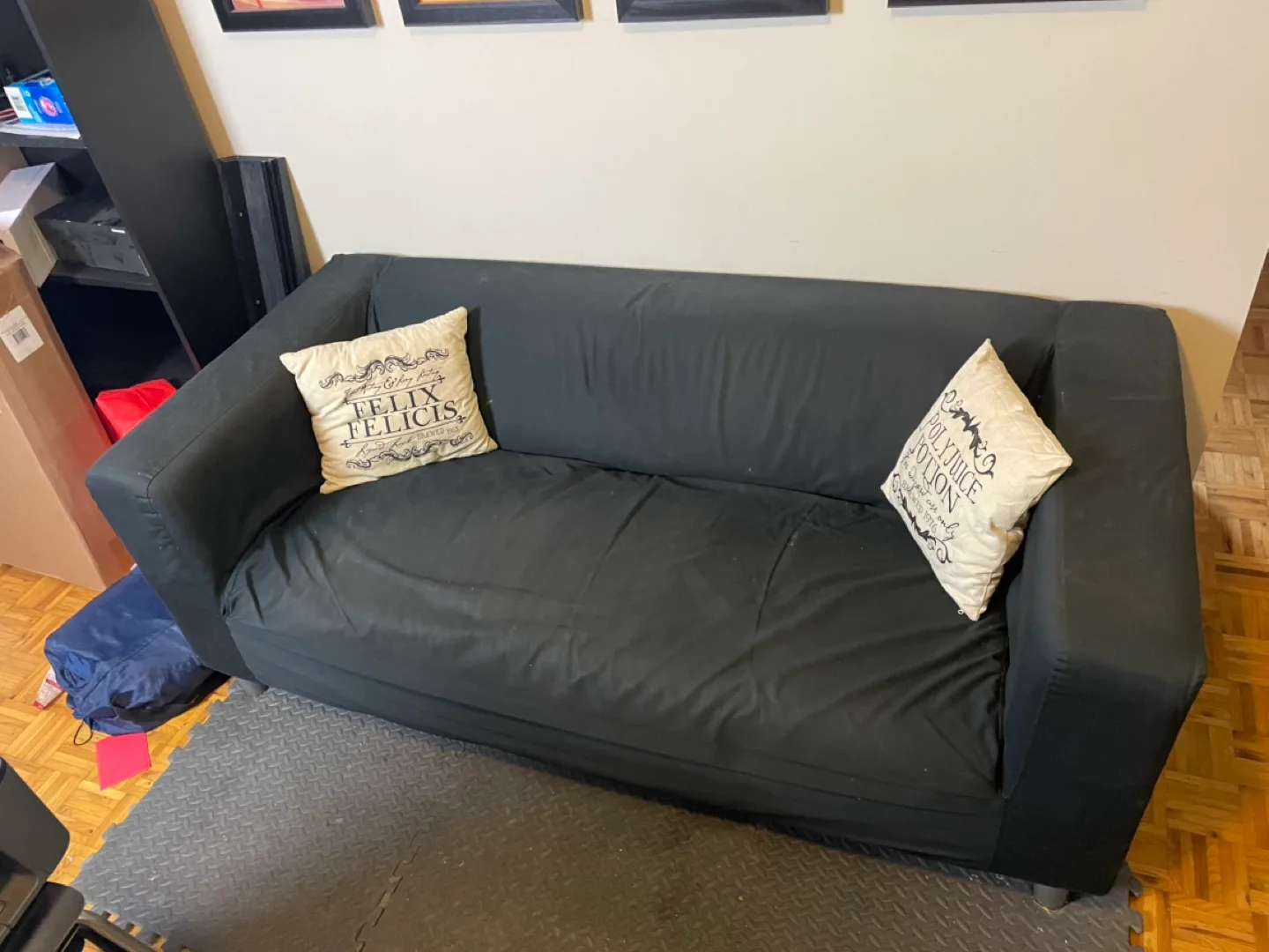 Black Couch thumbnail