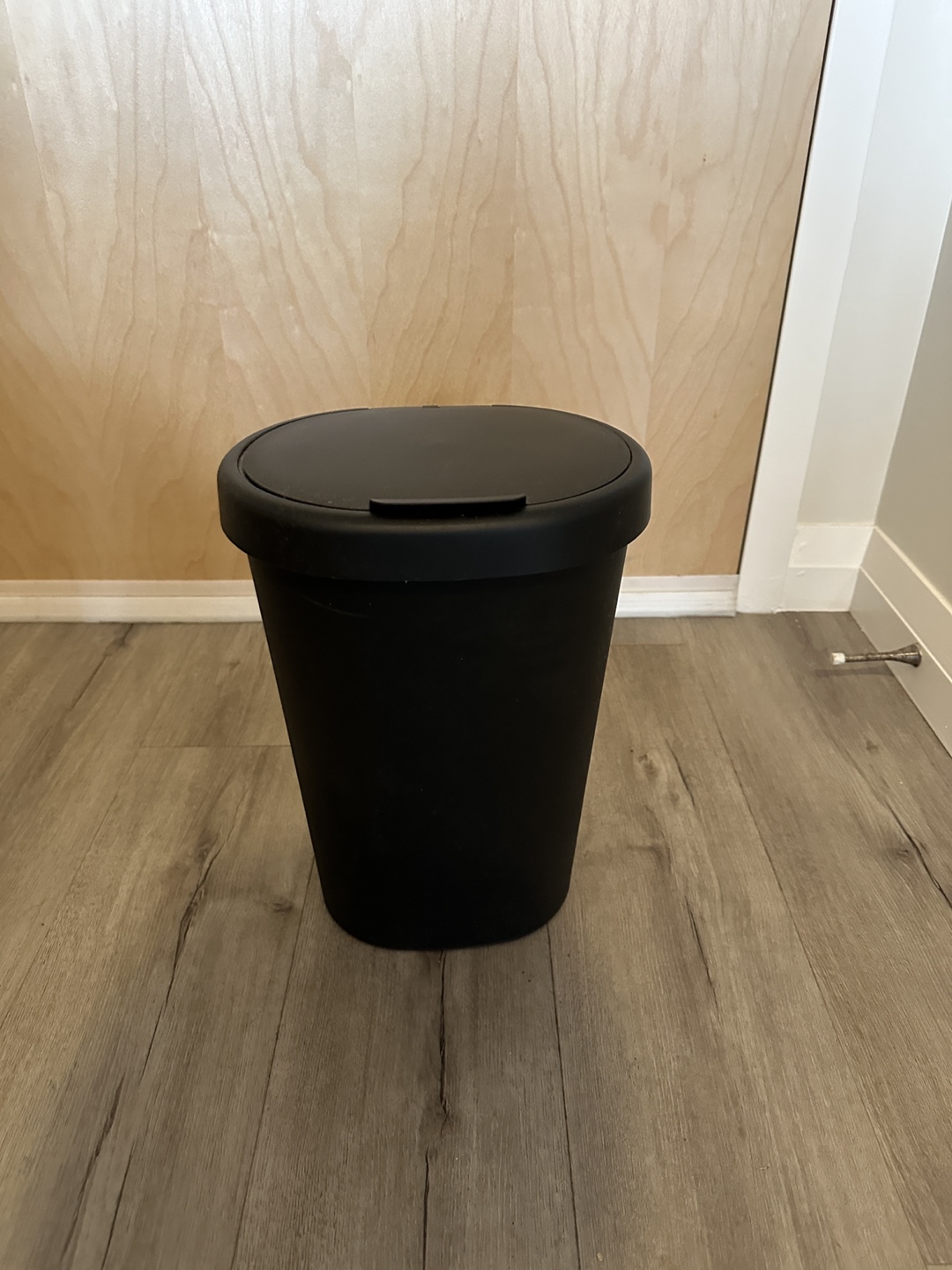 Black Small Kitchen Garbage Can