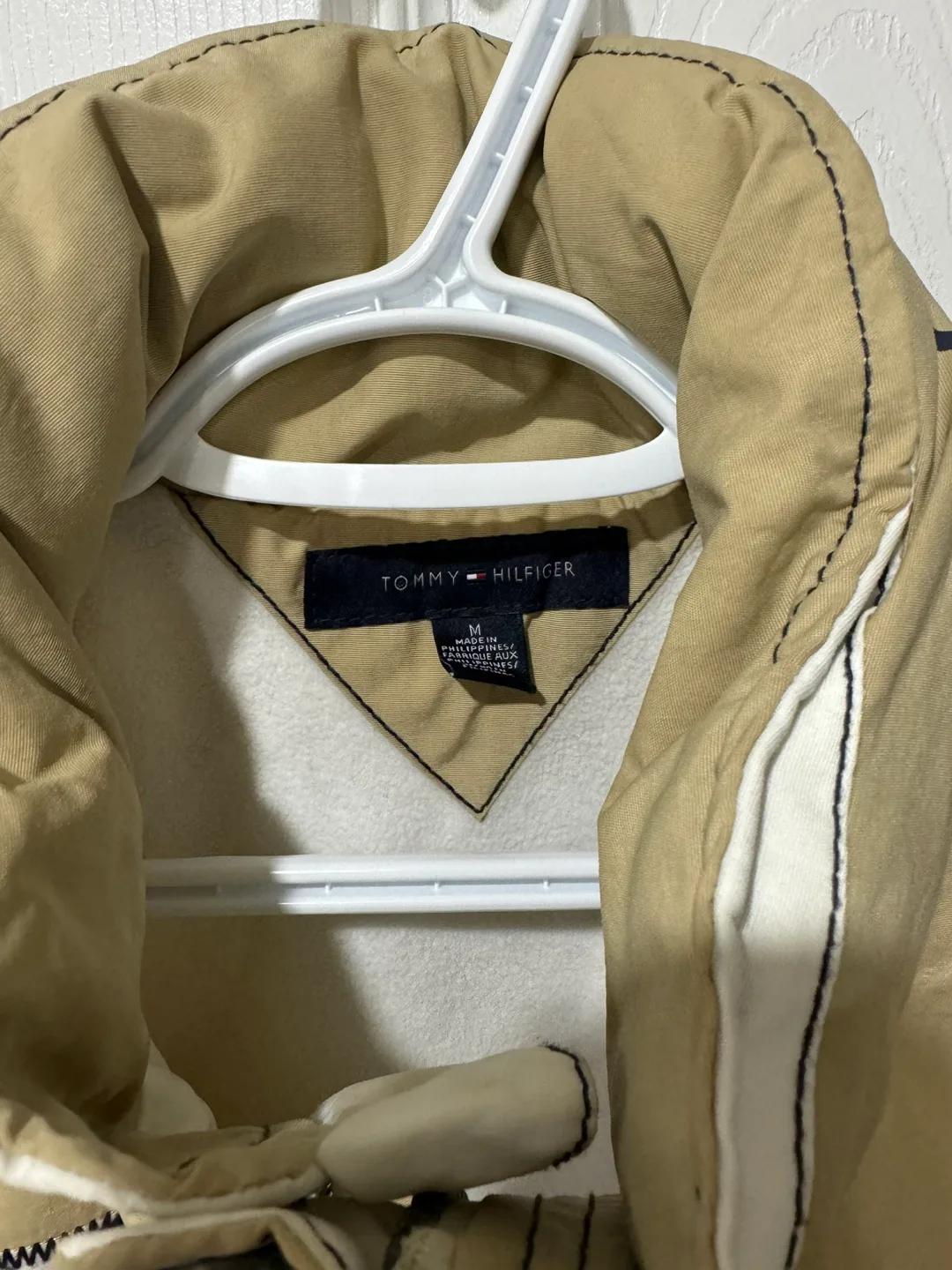 TOMMY HILFIGER MEN SPRING JACKET SIZE MEDIUM image indicator(2)