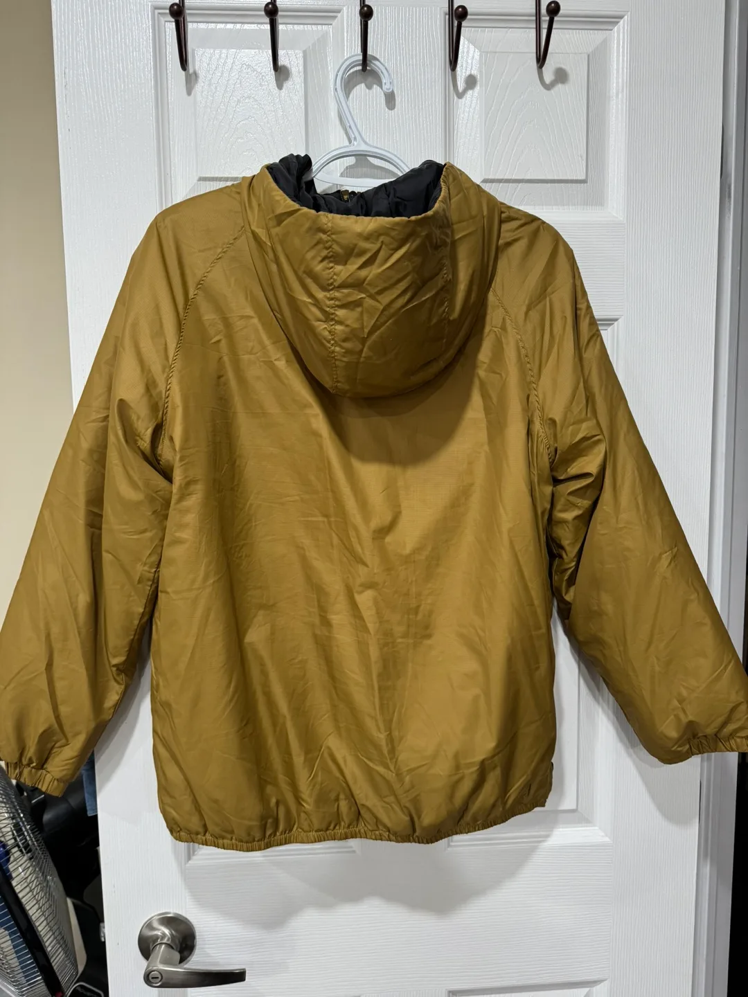 BOYS LIGHT SPRING OR FALL JACKET SIZE 13 14 NEVER WORN NO TAG image indicator(3)