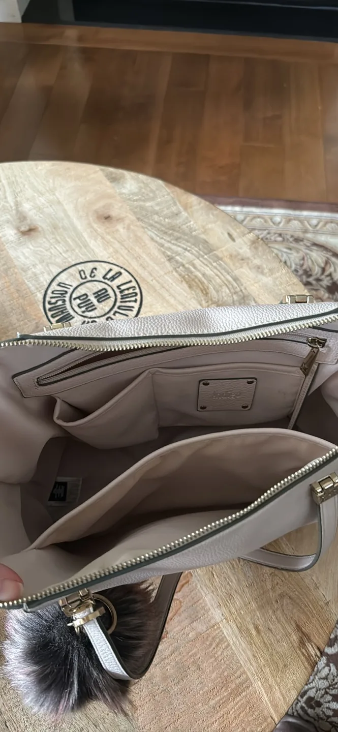 Cream Tote Bag image indicator(3)