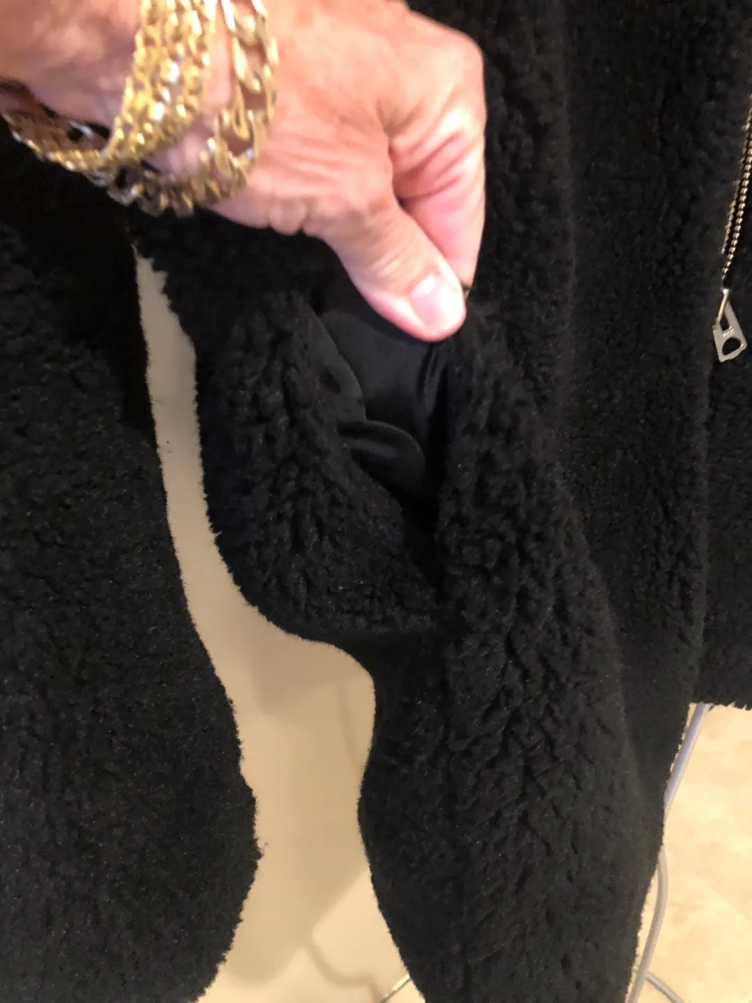 Wilfred Black Teddy Jacket Size M image indicator(5)