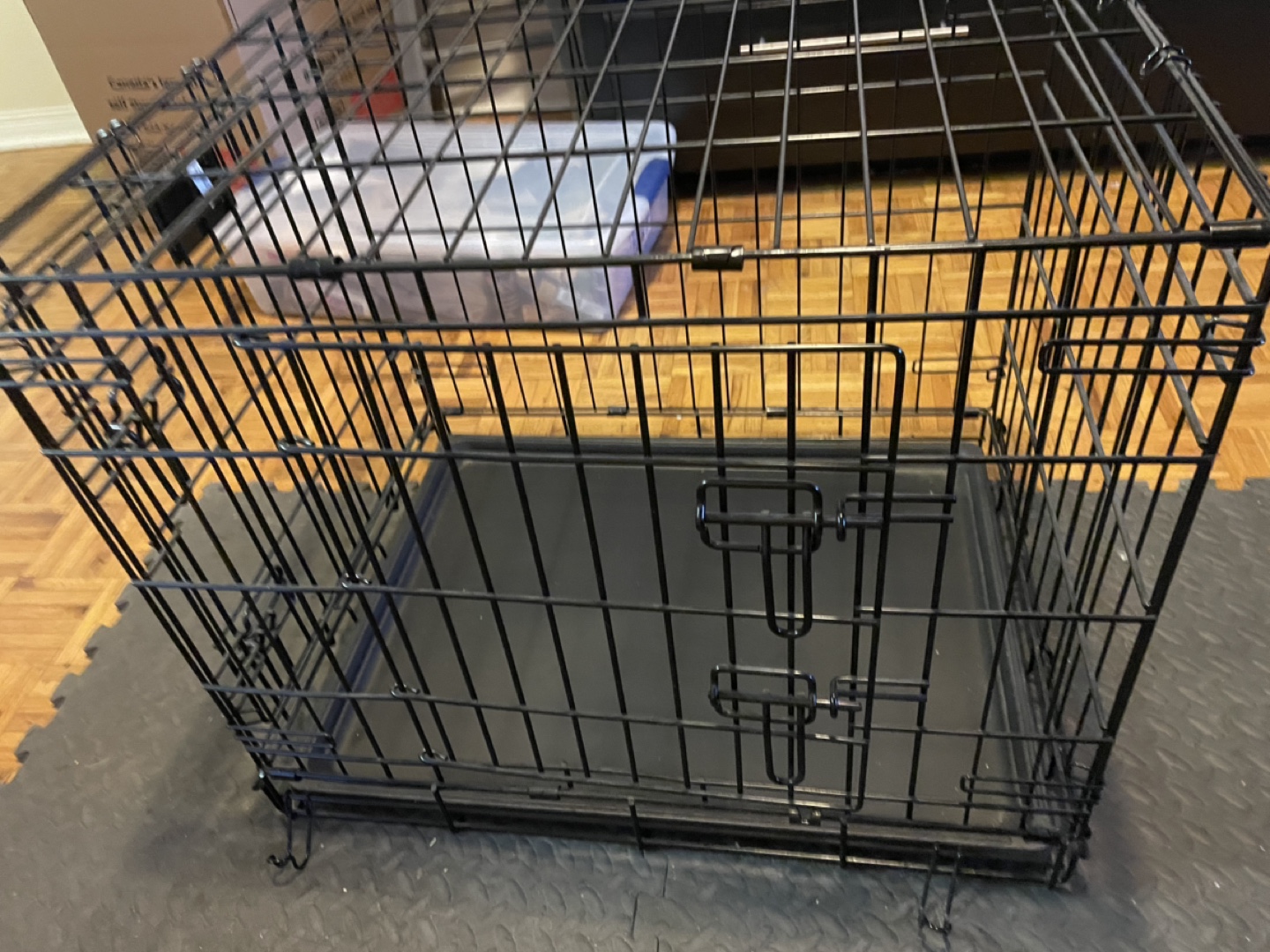 Dog Crate with Divider