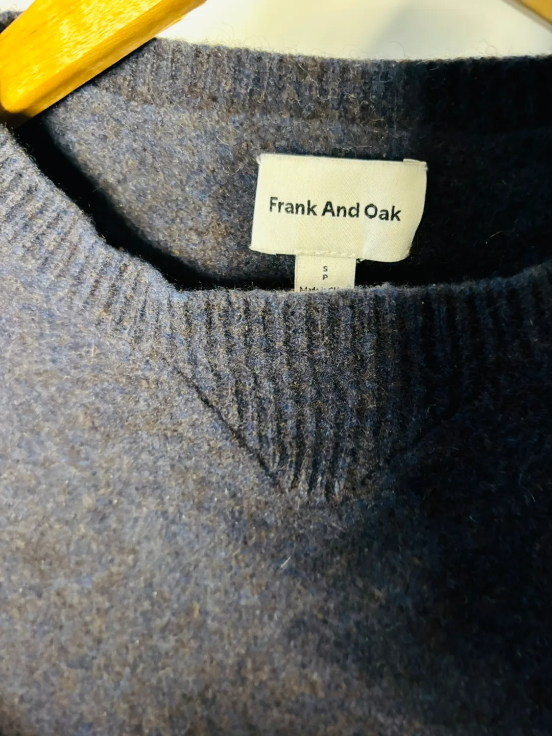 Frank and Oak Sweater image indicator(3)