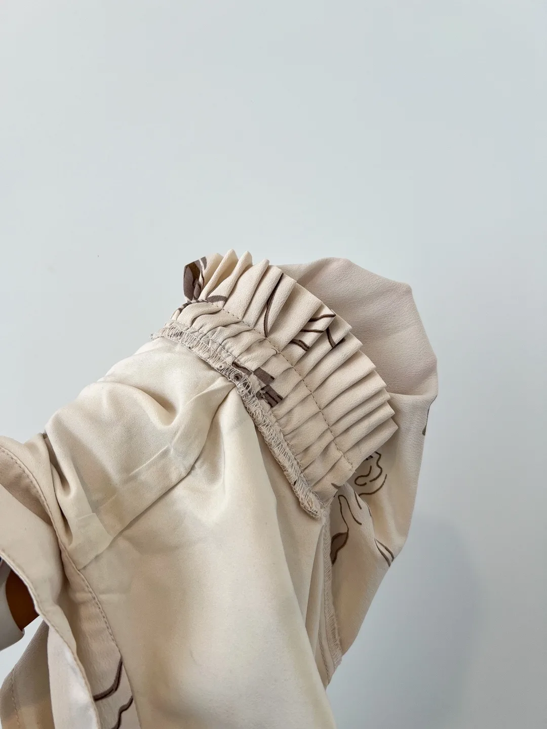 Oak + Fort midi dress cream&brown with marble print Size S image indicator(7)