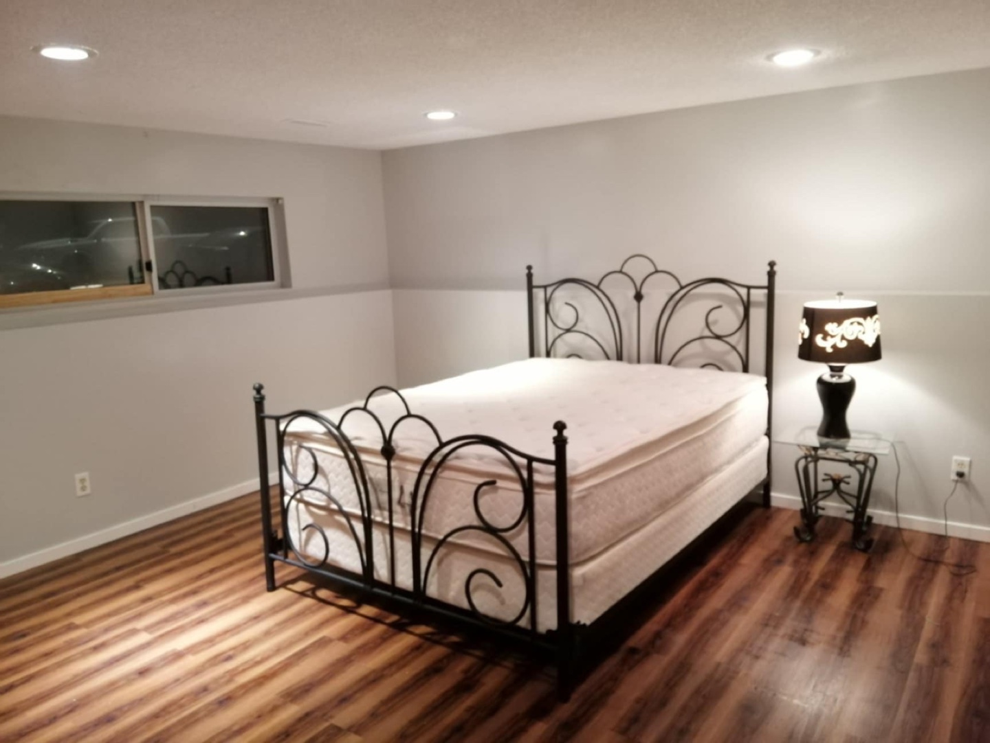 Black Metal Queen-Sized Bed Frame, Mattress