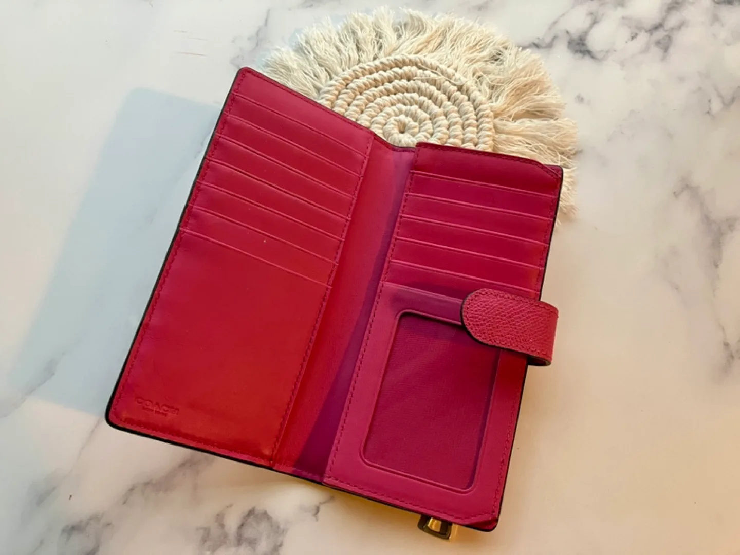 Coach Pink Leather Wallet image indicator(2)