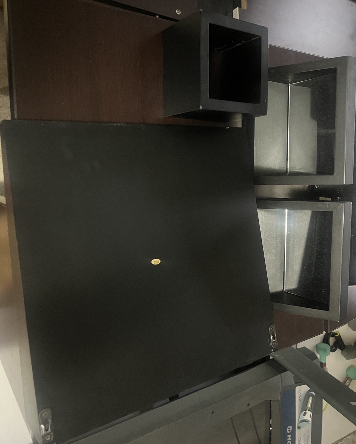 Set of 3 Mirrored Wall Cubes - photo 4