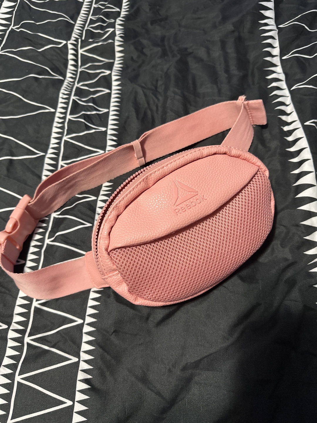 Pink Reebok Fanny Pack - photo 2