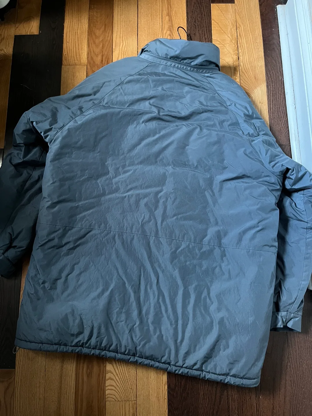 Vintage MEC Mountain Equipment Co-op Down parka Jacket image indicator(6)