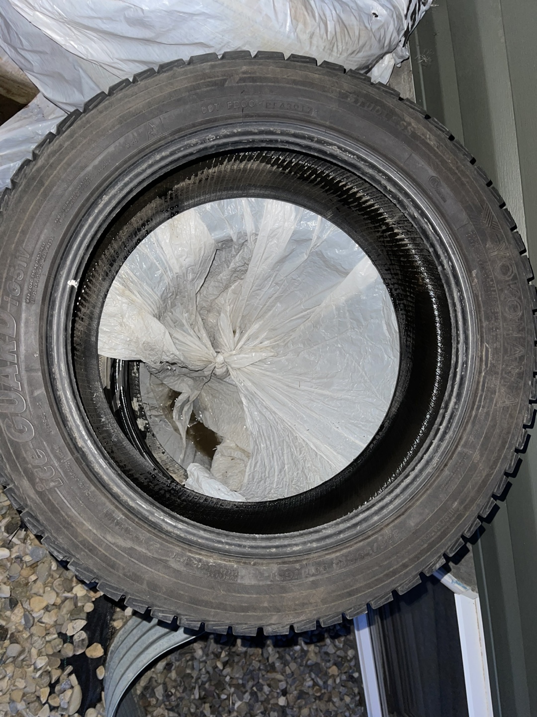 3 Yokohama Winter Tires 225/55R18