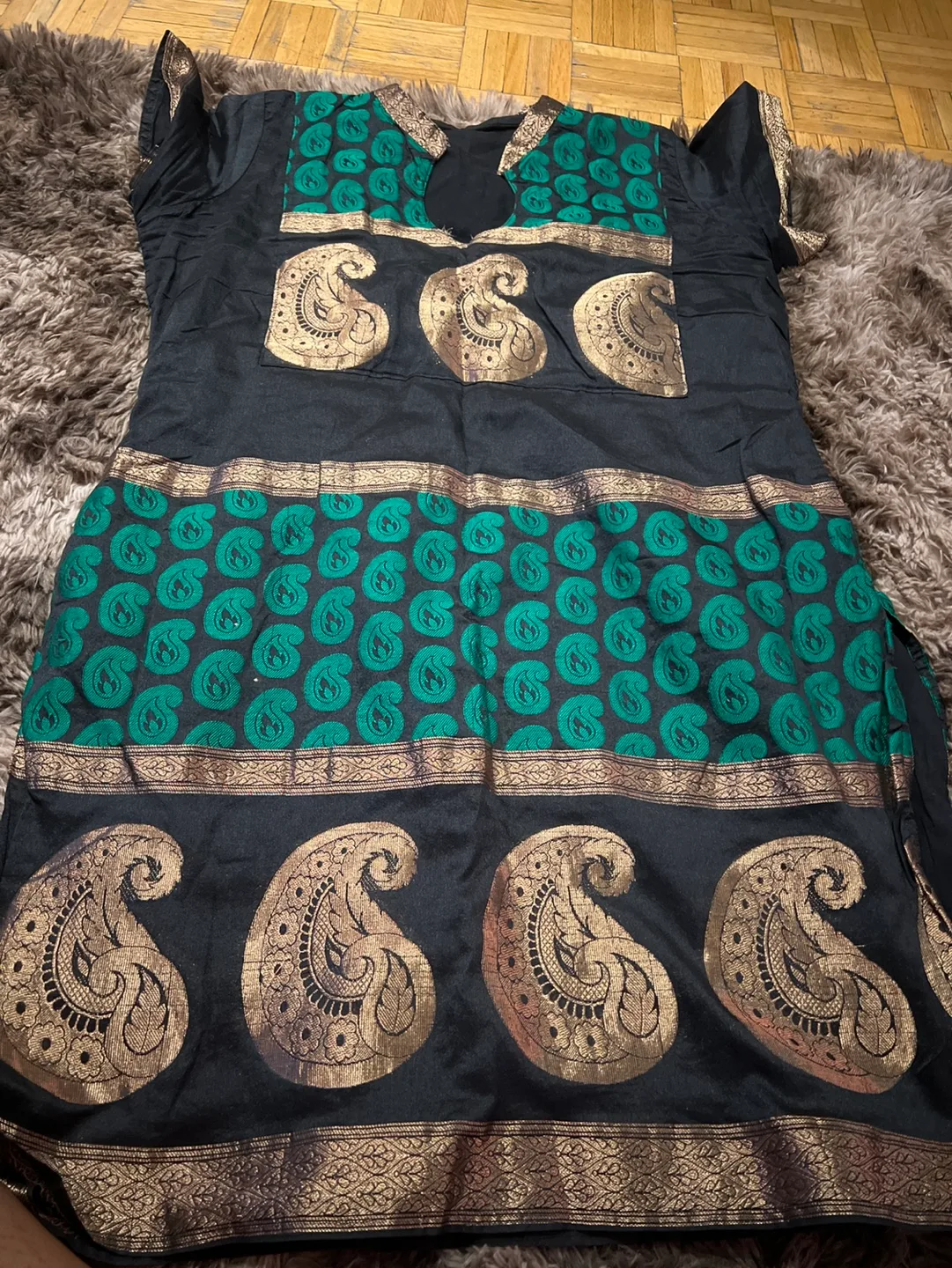 3 Indian Kurta Dresses thumbnail