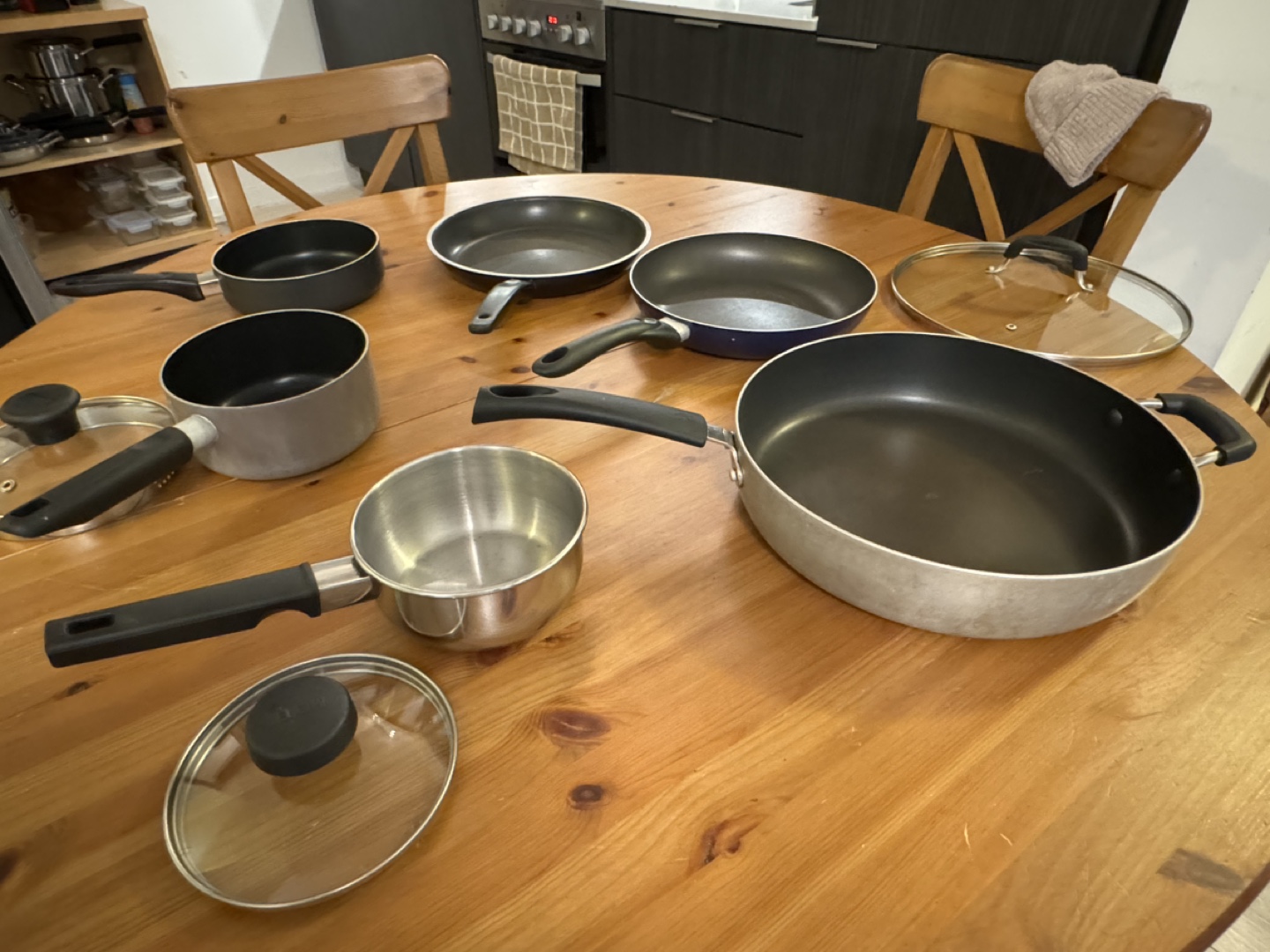 Pans and pots - photo 2