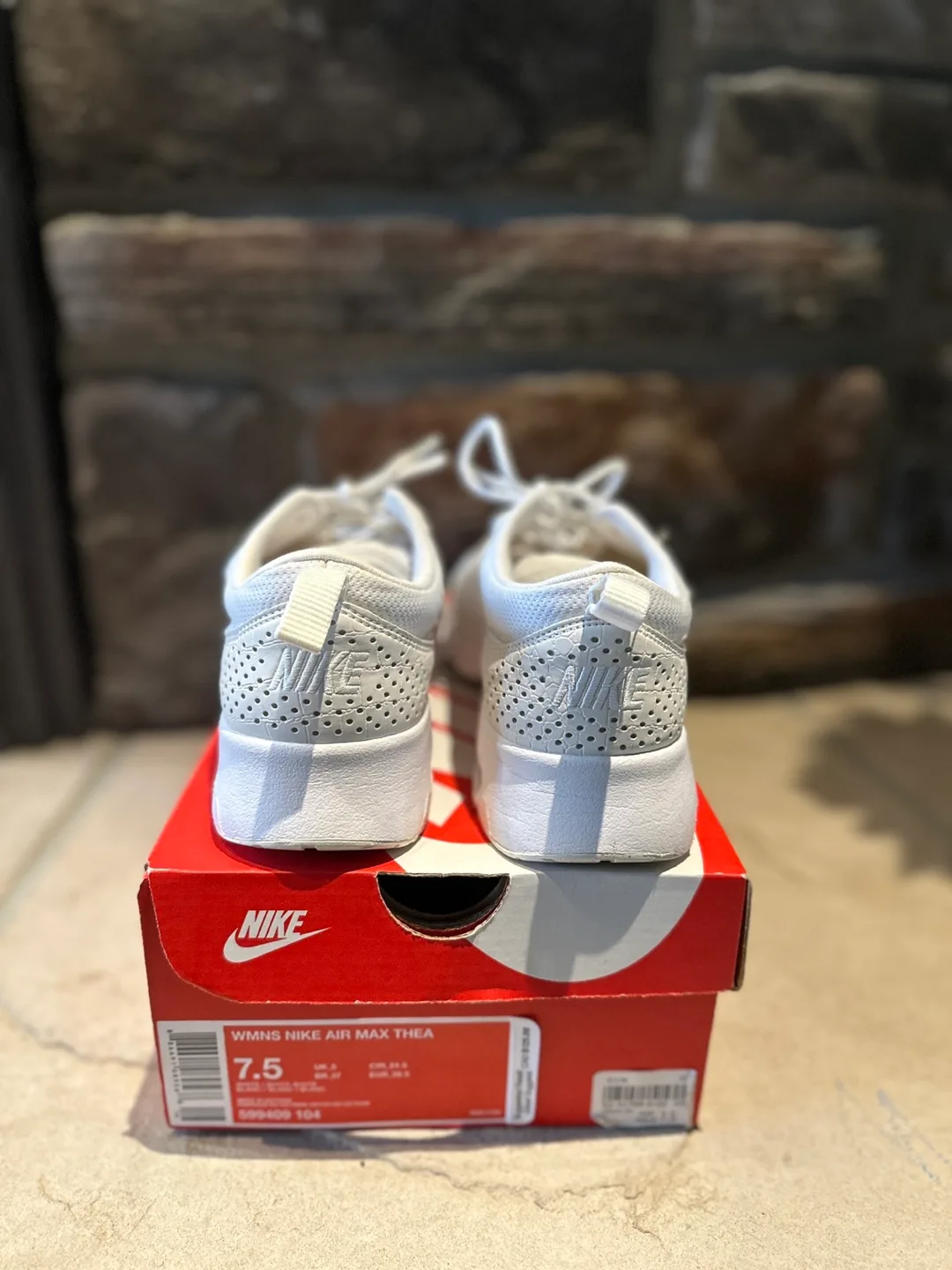 Nike Air Max Thea Women's Running Shoes image indicator(4)