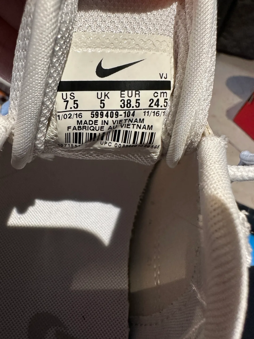 Nike Air Max Thea Women's Running Shoes image indicator(5)