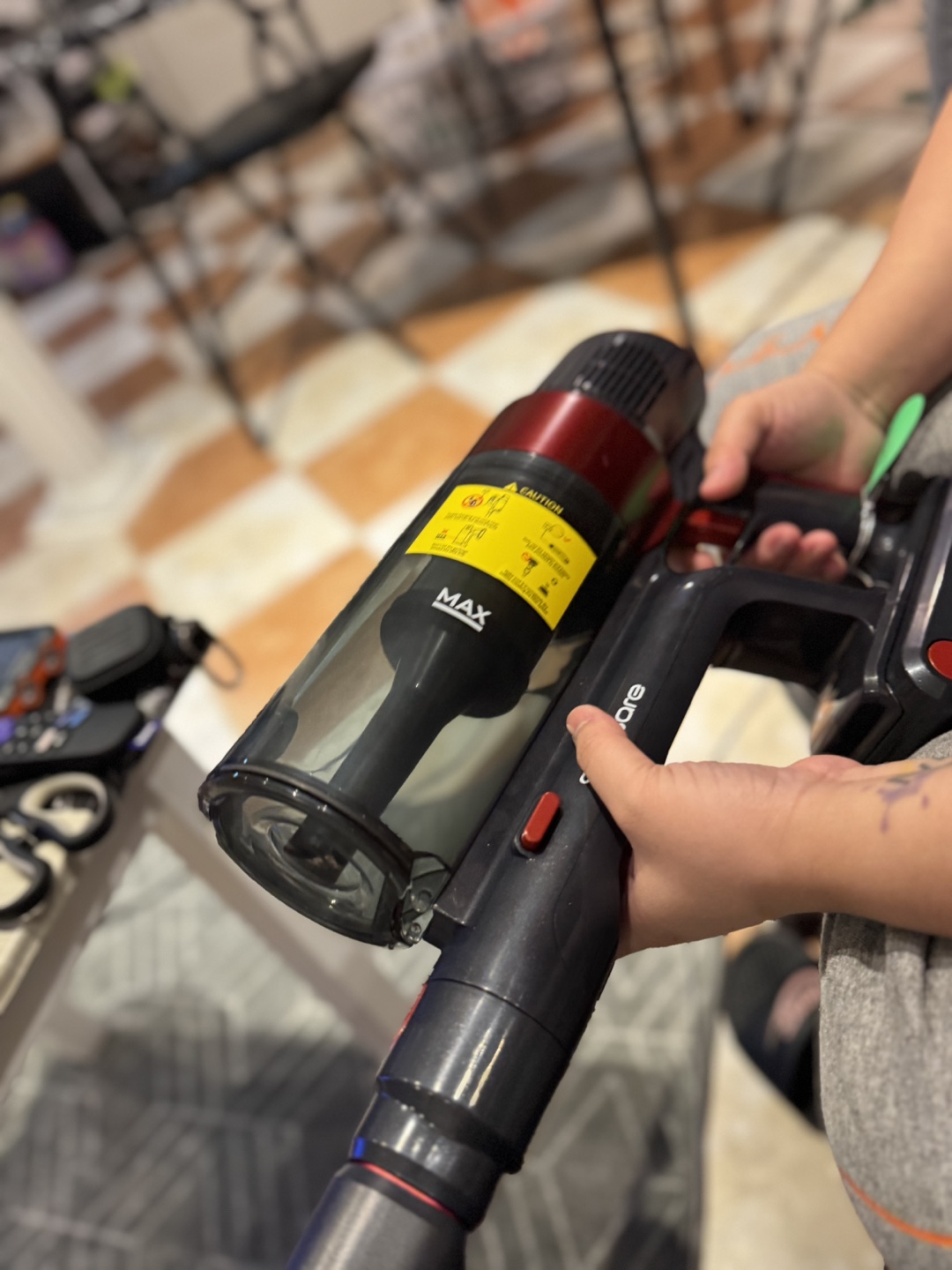 SunSare Cordless Vacuum Cleaner - photo 3