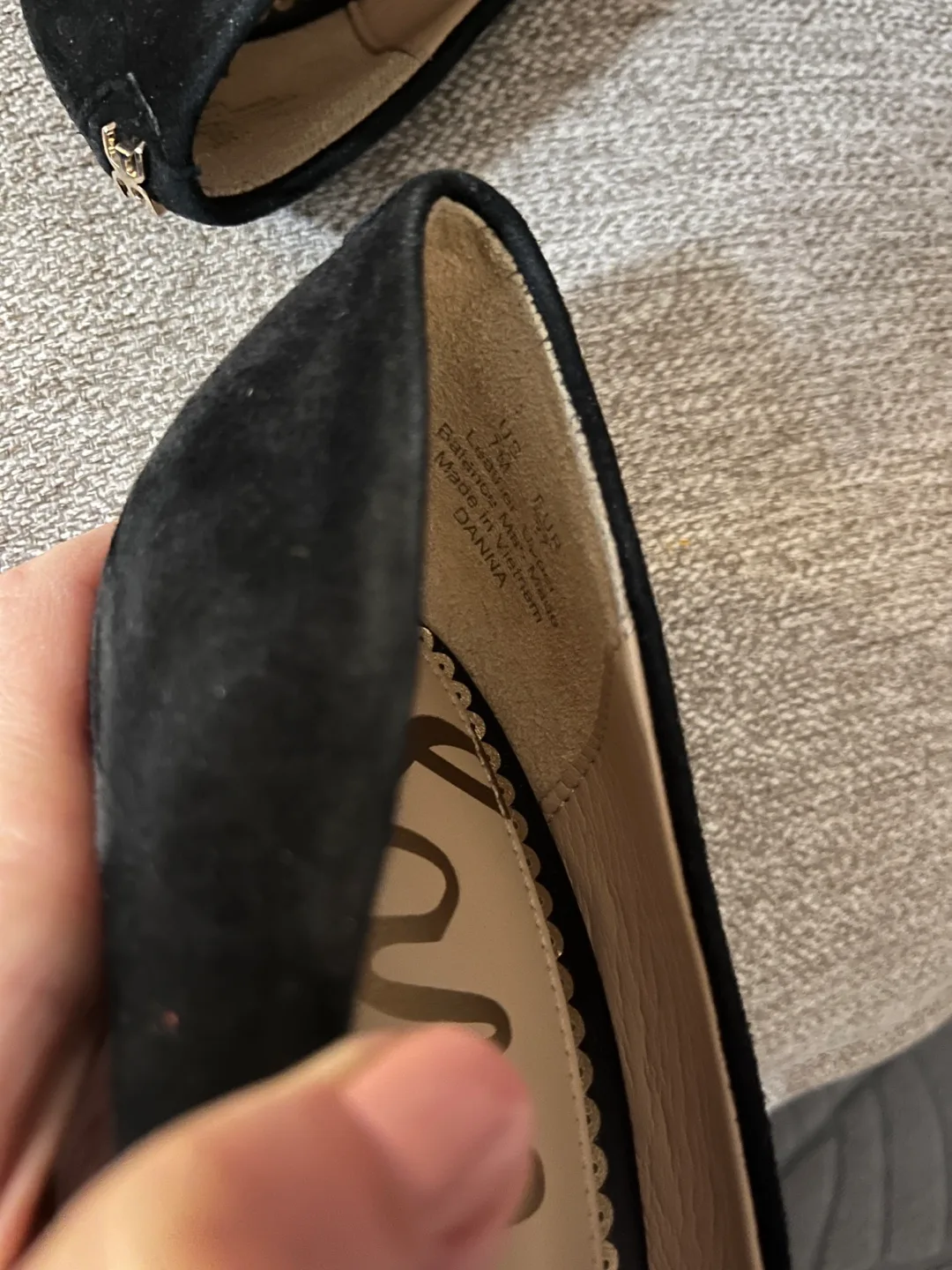 Sam Edelman Black Suede Heels image indicator(5)