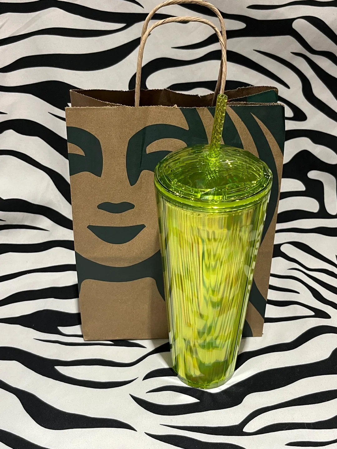 Starbucks Line Kaleidoscope Cold Cup image indicator(2)