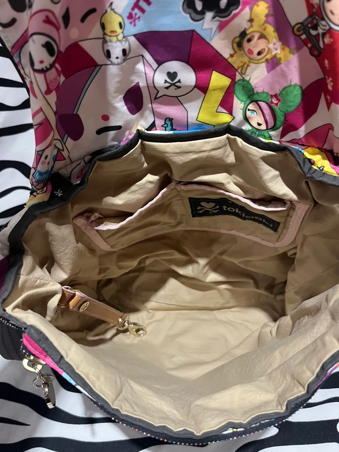 TOKIDOKI Messenger Bag/ Crossbody  Shoulder Purse image indicator(5)