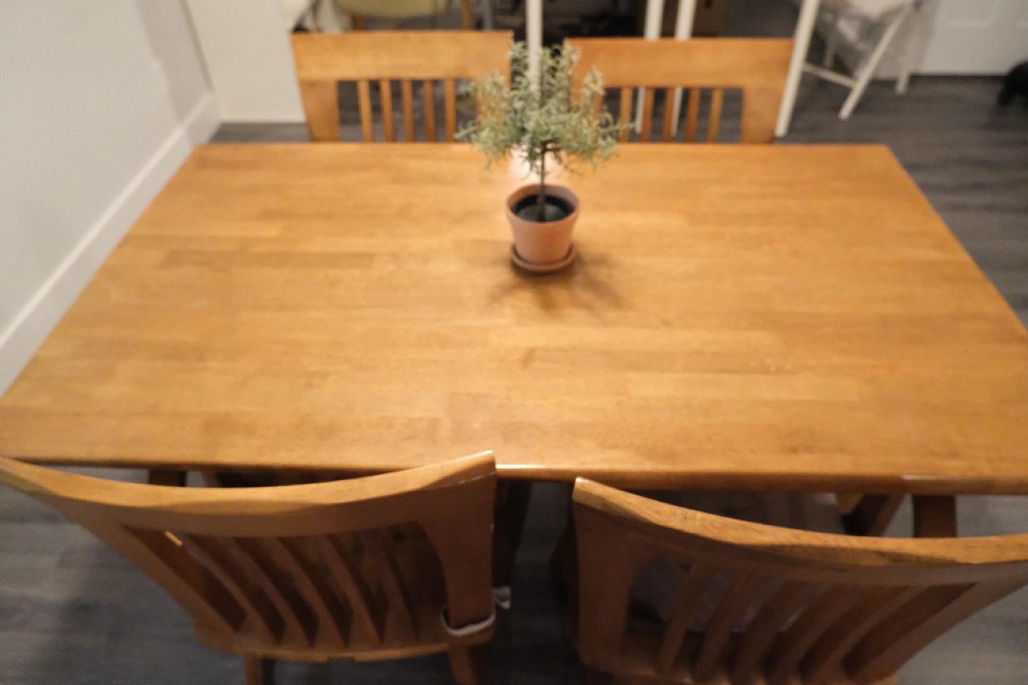 Solid Wood Dining Table and Chairs - photo 3