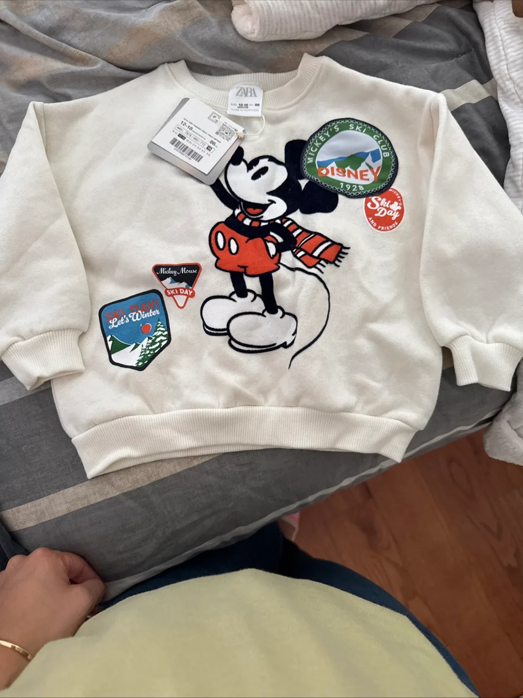 Zara Mickey Mouse Sweatshirt and Cargo Pants Set image indicator(2)