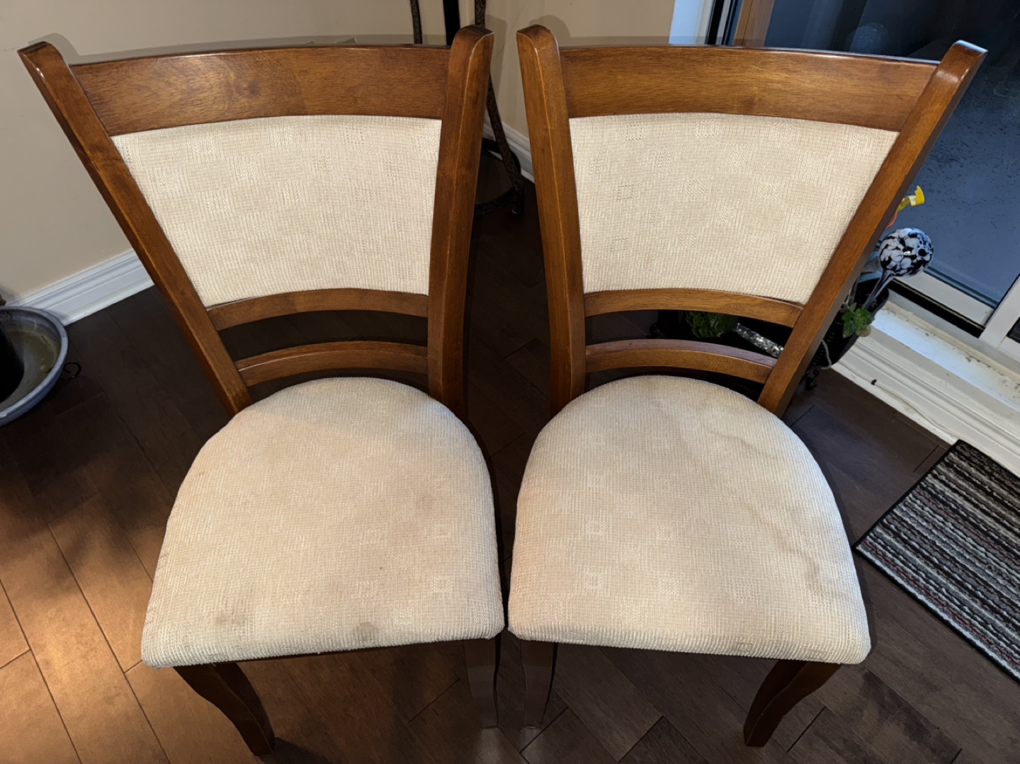 Solid Wood Dining Table Set - photo 3