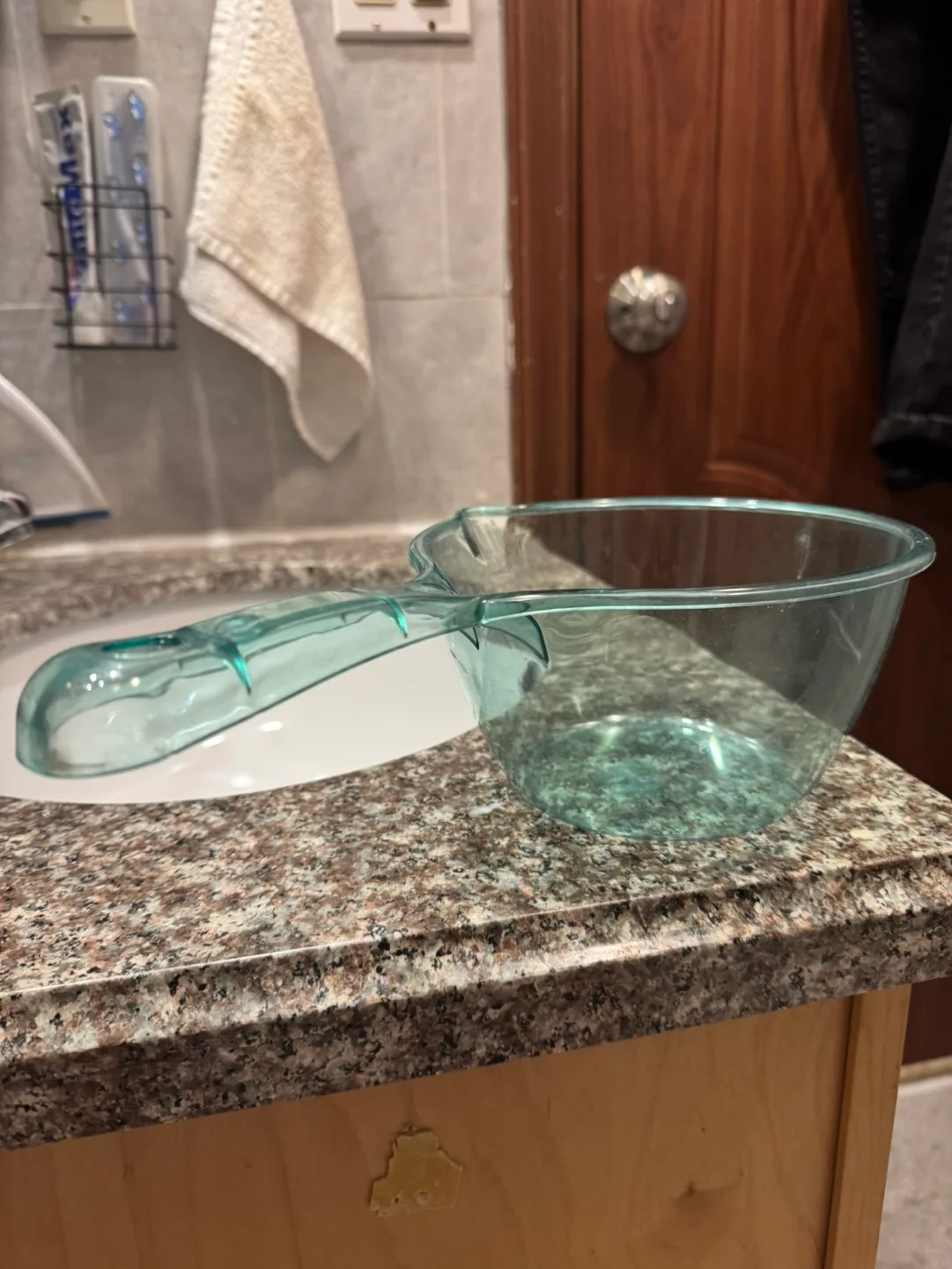 Plastic Measuring Cup/Ladle image indicator(2)