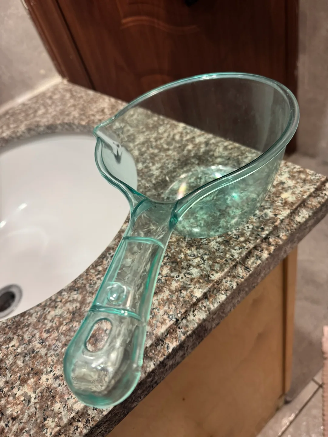 Plastic Measuring Cup/Ladle image indicator(3)