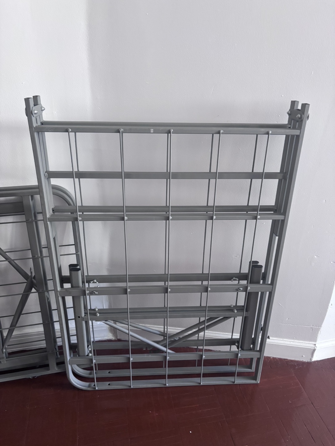 Full size Metal Bed Frame - photo 3