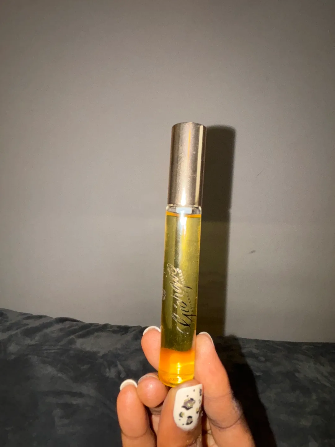 Giorgio Beverly Hills Roller Ball image indicator(2)