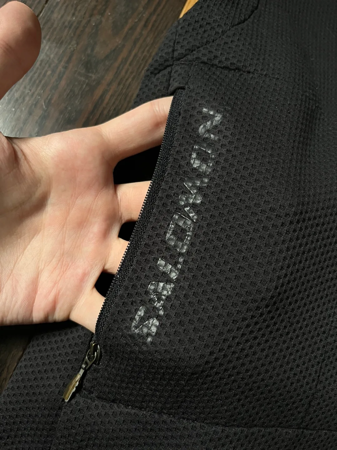 Salomon ski vest M tnf acg mec oakley arcteryx nike image indicator(5)