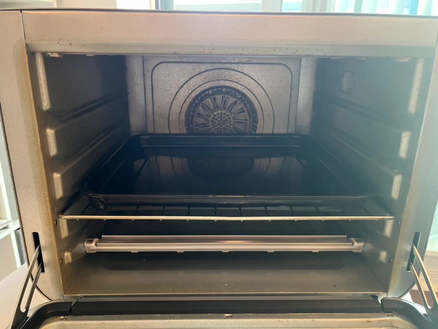 Ninja® (All-in-one) XL Convection Air Fryer Toaster Oven image indicator(4)