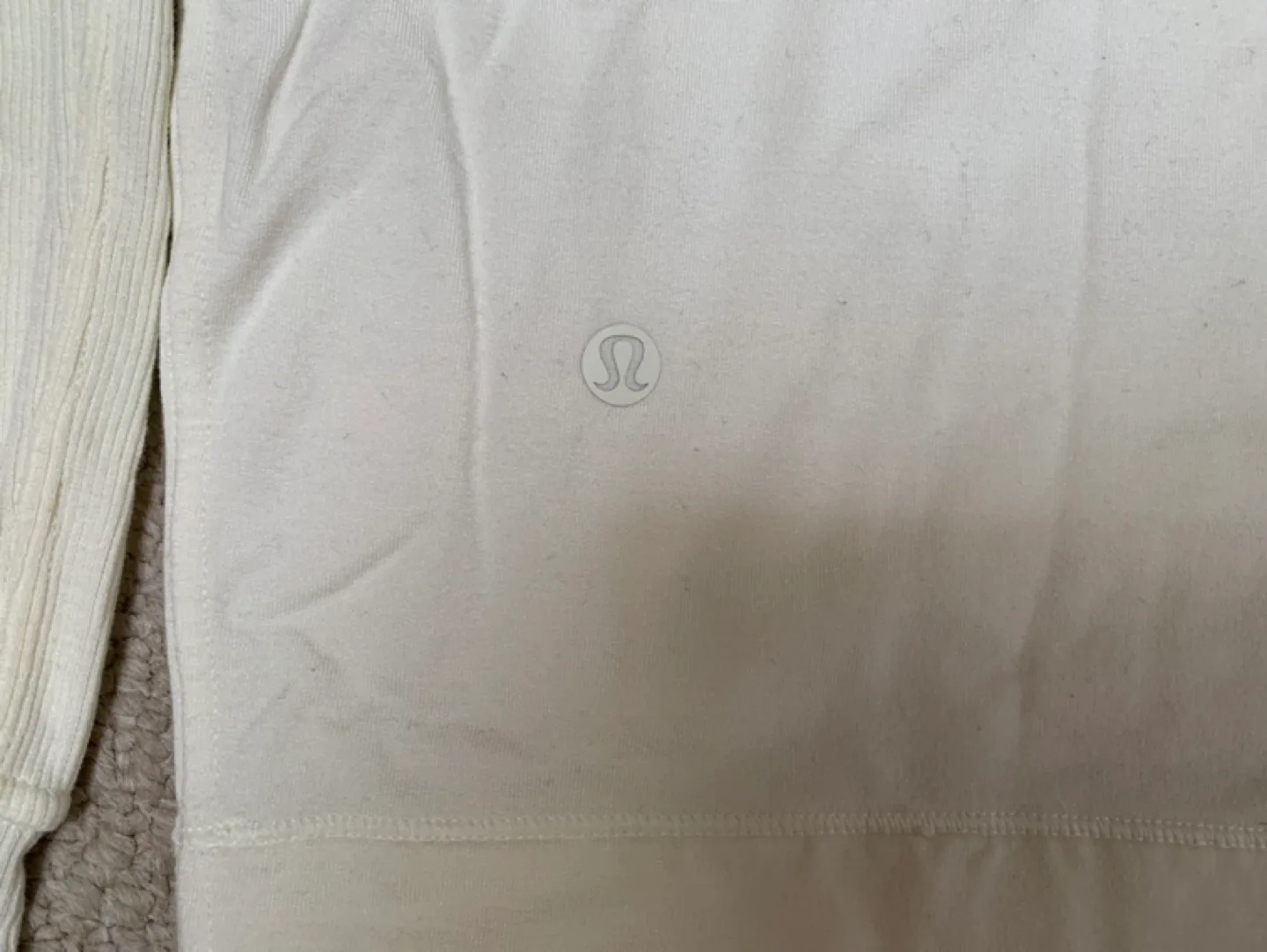 lululemon modal fleece pullover image indicator(4)