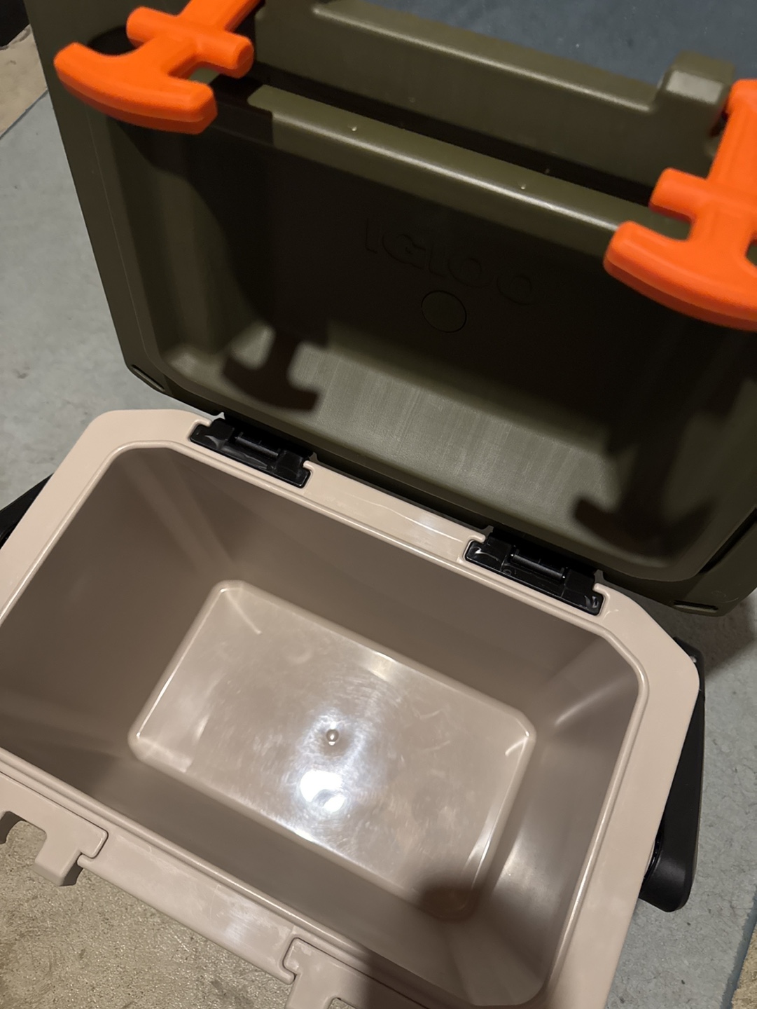 Igloo Cooler - photo 2
