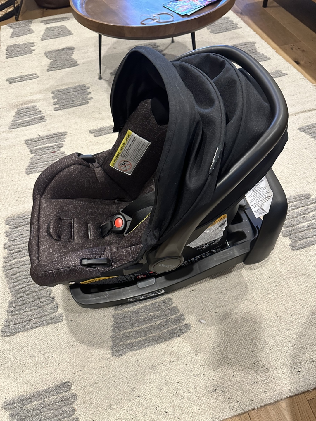 Eventflo rear facing car seat - photo 2