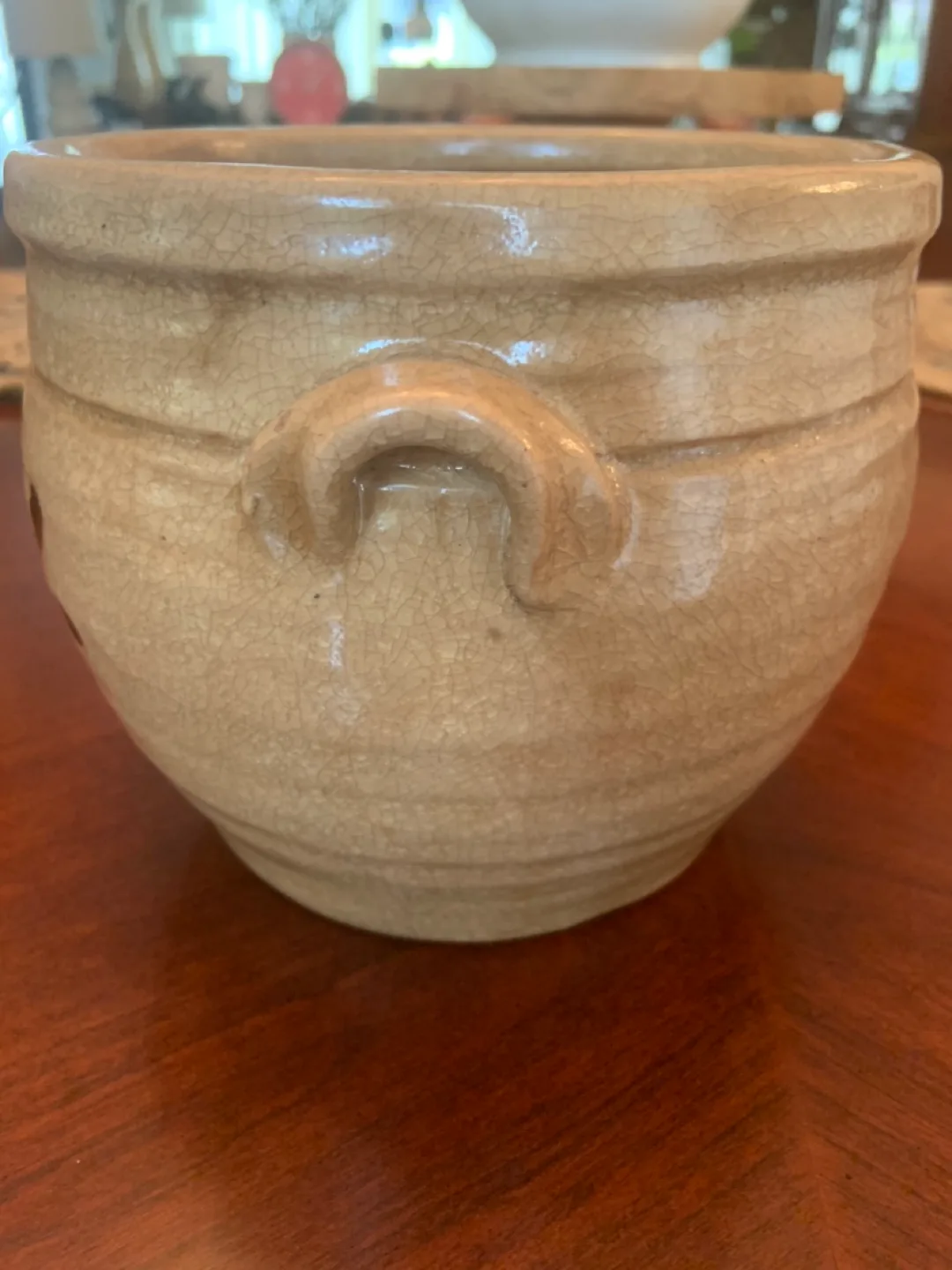 Vintage Pottery Crock with Handles image indicator(5)