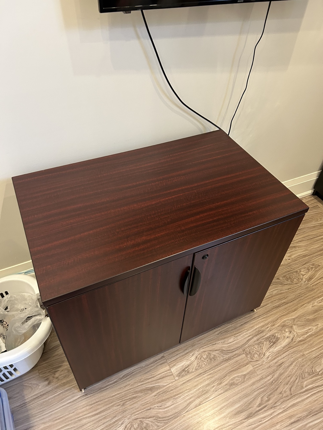 Office Cabinet with Lock and Shelves - photo 2