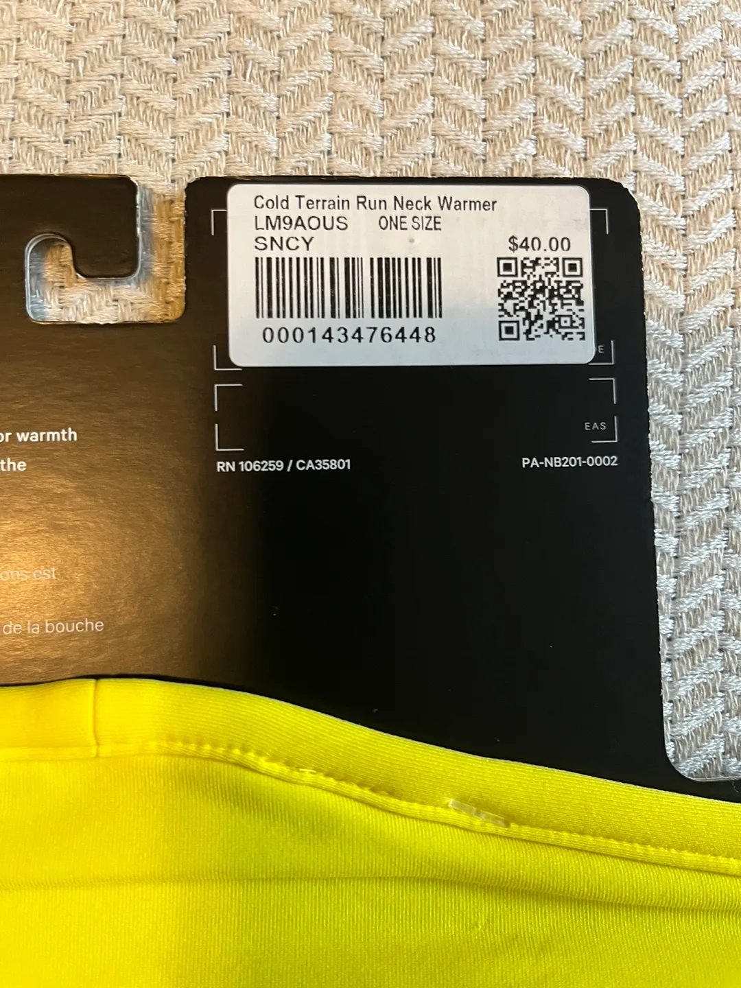 Lululemon Cold Terrain Run Neck Warmer - Yellow image indicator(3)