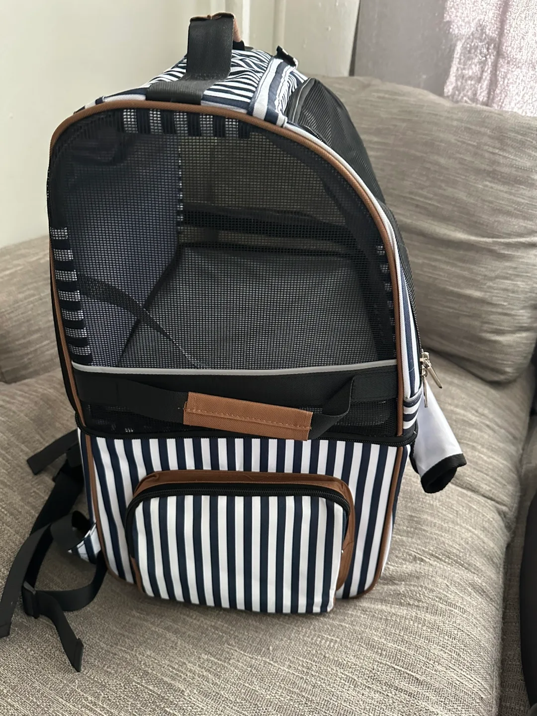 Pet Carrier Backpack image indicator(4)