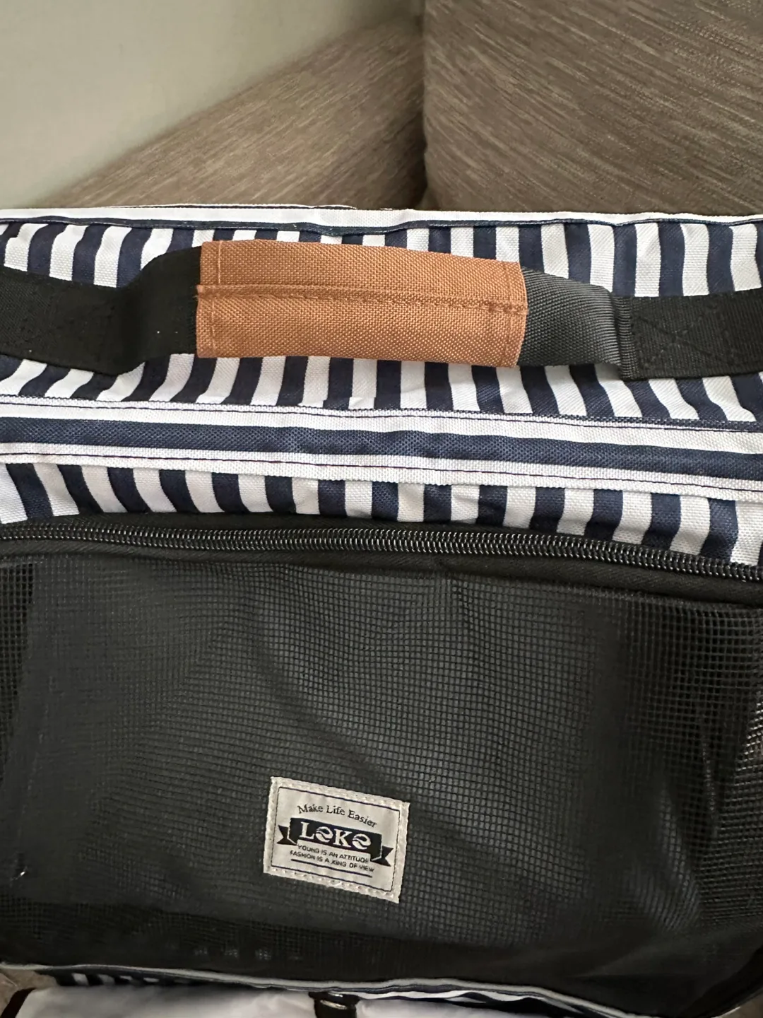 Pet Carrier Backpack image indicator(6)