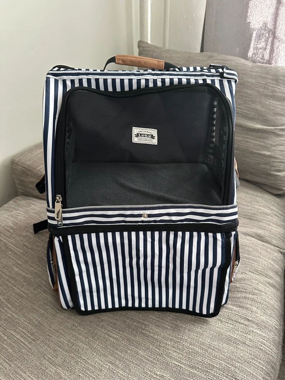 Pet Carrier Backpack image indicator(5)